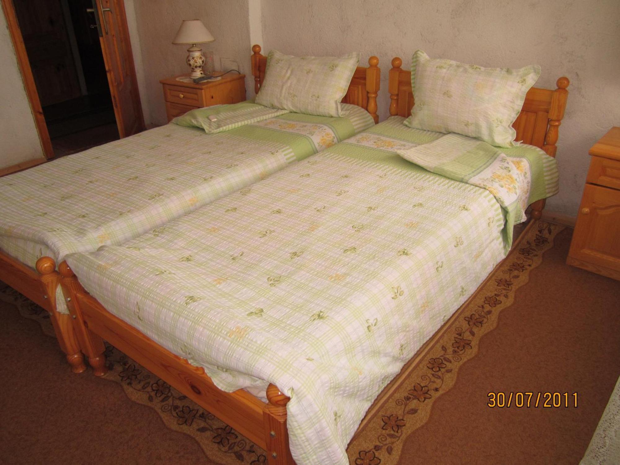 Kristal Guest House Trigrad Room photo