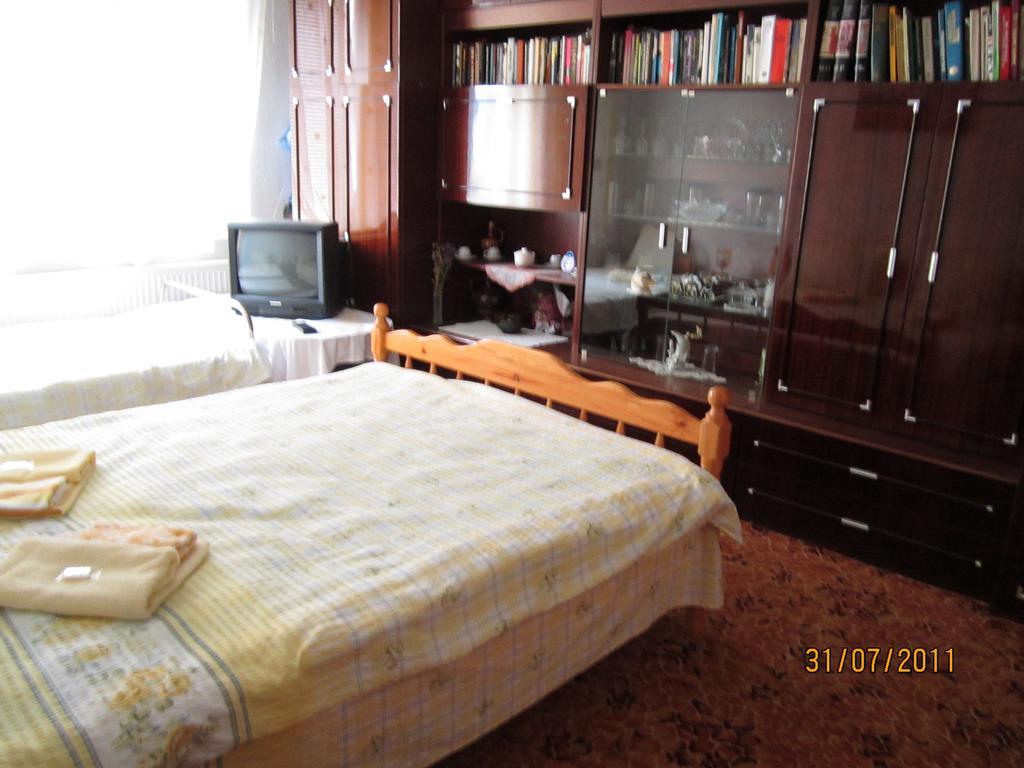 Kristal Guest House Trigrad Room photo